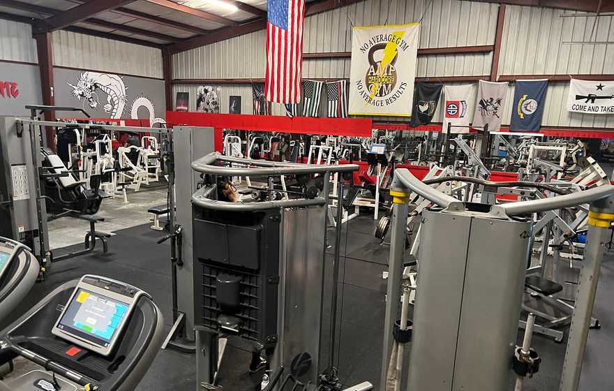 AMP Hardcore Gym interior