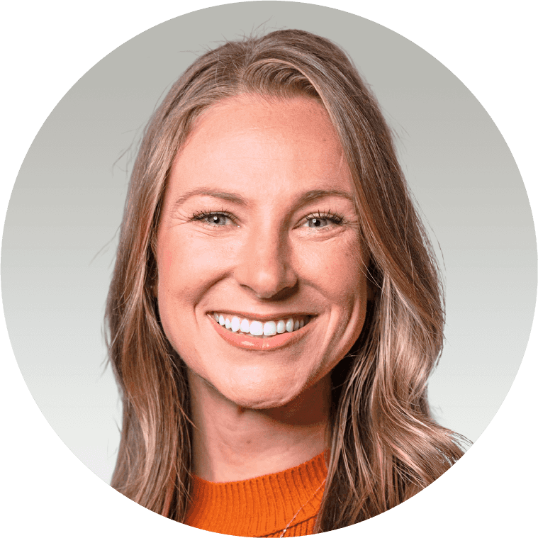 Headshot of Jenna Miller, PTA, CNC, CPT